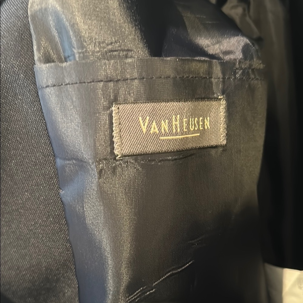 Van Heusen Kids Navy Sport Coat with Notched Lapels Size Y16 - Picture 2 of 11